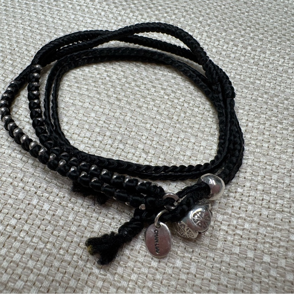 Chan Luu Woven Black & Silver Lotus Charm Closure Beaded Wrap Bracelet - Picture 5 of 13